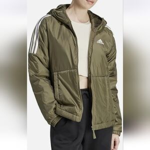 ADIDAS Women’s Essentials Insulated Hooded Jacket Size 2XL Color Focus Olive